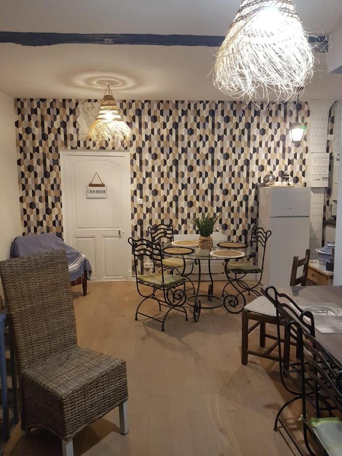 Fenetre Sur Cour Du Docteur Privey - Secure Park Bike - Voie Bleue Hotel Турню Екстериор снимка