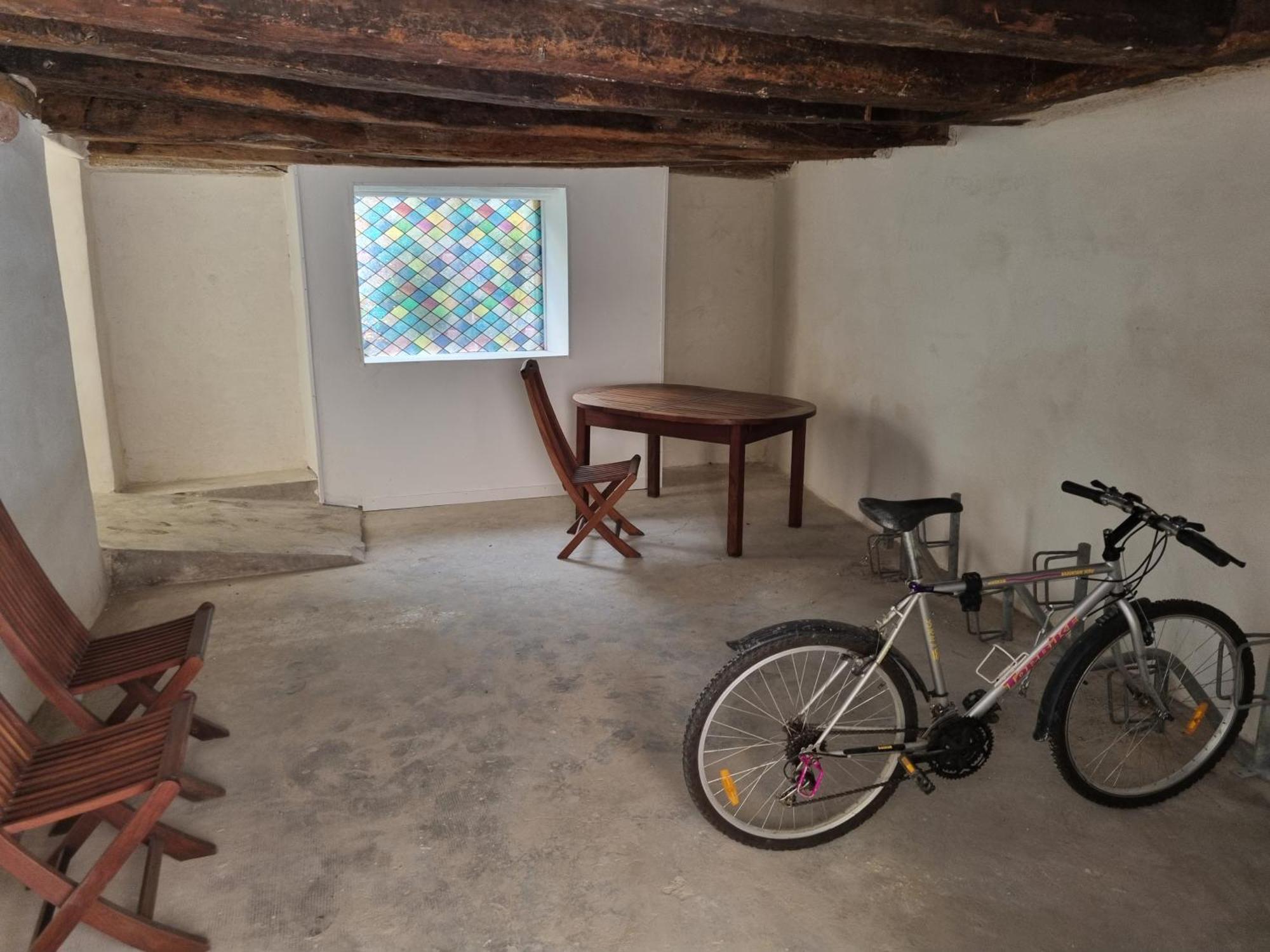 Fenetre Sur Cour Du Docteur Privey - Secure Park Bike - Voie Bleue Hotel Турню Екстериор снимка